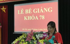 Bế giảng 